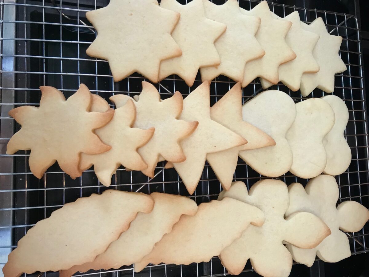 shortbread cookies for decorating on a cooling rack