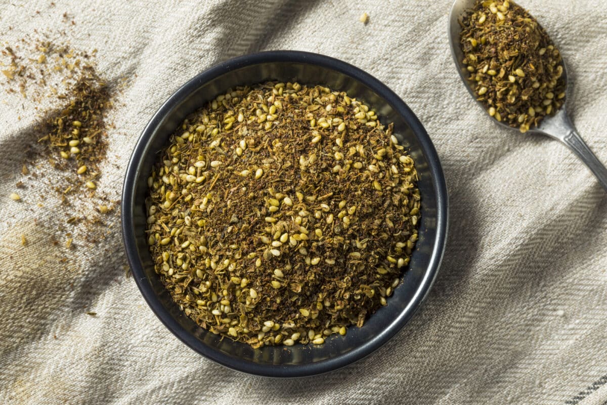 bowl of za'atar and spoon on table